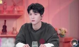 娱乐圈爆料杨超越侯明昊,甜蜜互动引粉丝热议